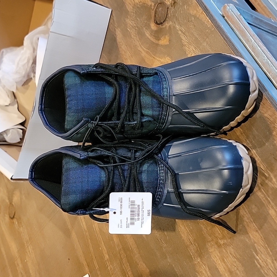 Size 10 Women's St John Duck Boots Navy And Green Plaid